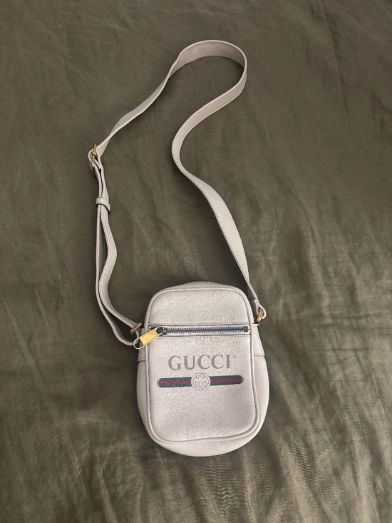 Gucci Handbags - GUCCI Crossbody bag